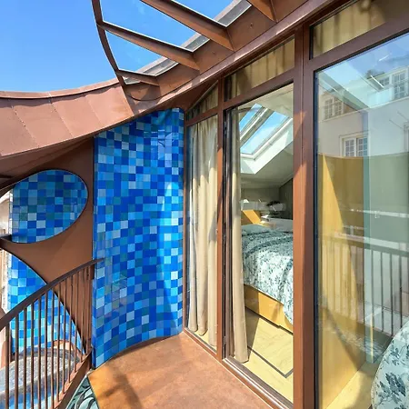 Blue House Bombarda - Three Bedroom Oporto
