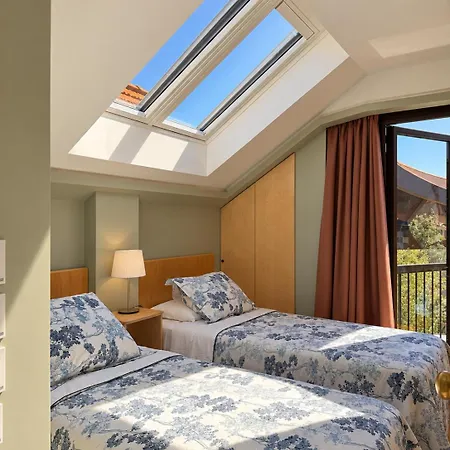 Blue House Bombarda - Three Bedroom *